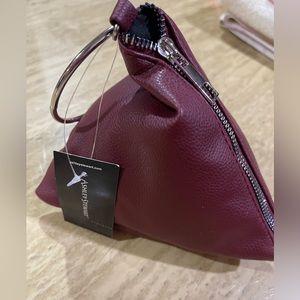 Wristlet! Burgundy